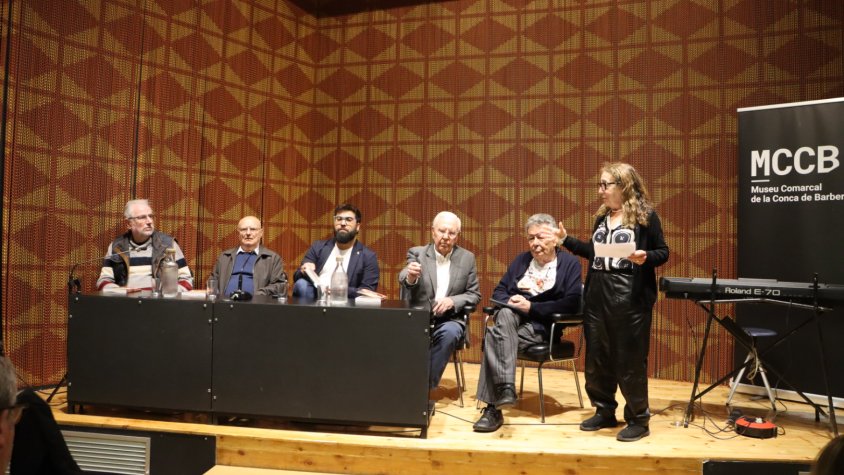 Josep Maria Amorós presenta el seu llibre ‘Cançons sense música’