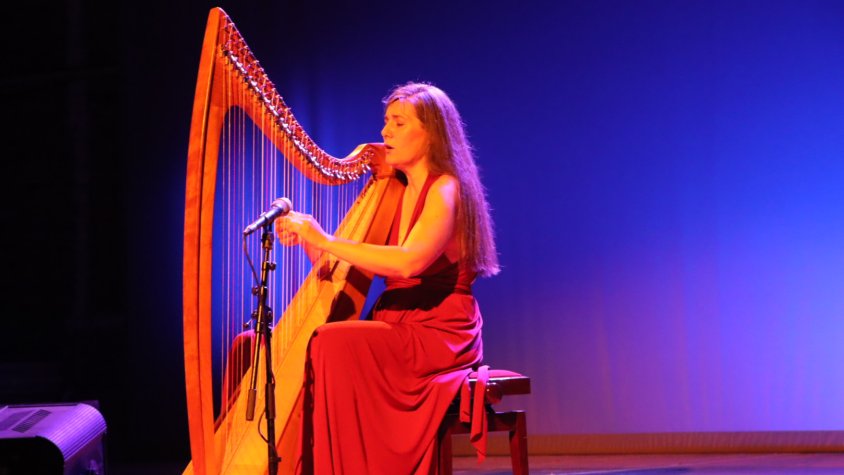 Anna Amigó presenta el disc 'Sang de dona' al Teatre del Casal de l’Espluga de Francolí
