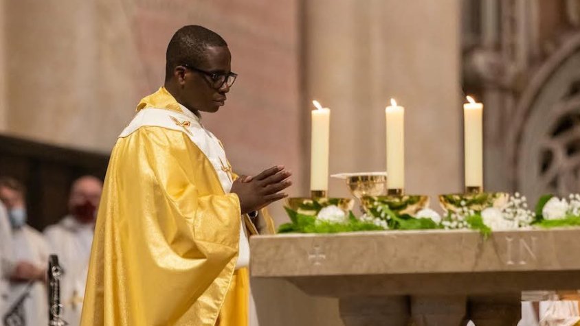 Mn. Robert Octava agafa el relleu de Mn. Alegret com a Plebà de Montblanc