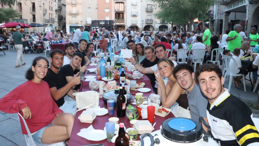 Estrena d’una sardana i més de 120 kg de bacallà per celebrar la Romescada a Santa Coloma de Queralt
