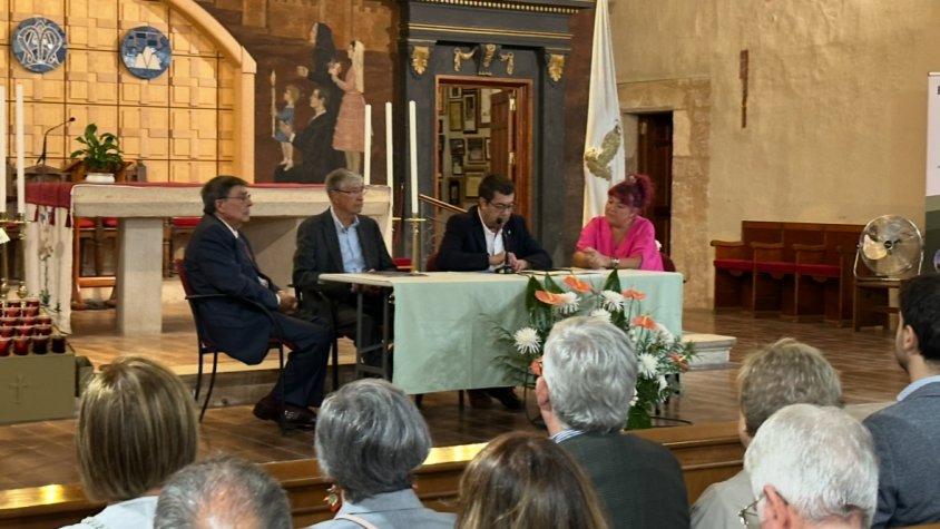 Josep Maria Moix presenta el llibre l’última abadessa del monestir de la Serra