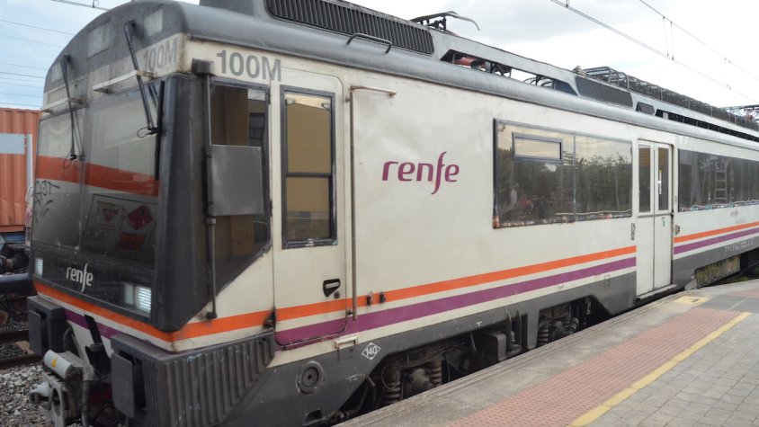Circulació tallada a l’R13 i l’R14 per “actes vandàlics” a la infraestructura