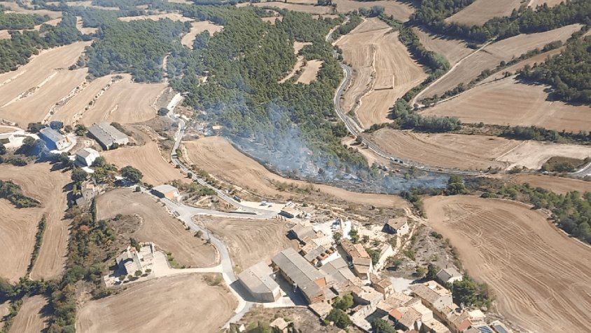 Un Incendi a Llorac afecta 2,65 hectàrees de vegetació i terres agrícoles