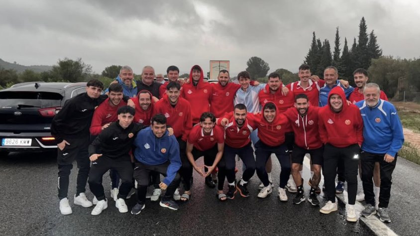 El CF Montblanc es queda atrapat a l’AP-7 durant 6 hores després de la suspensió del partit a Ulldecona: "va ser una autèntica odissea"