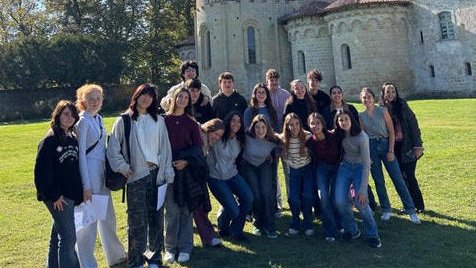 Deu alumnes de l’Institut Martí l’Humà participen en un intercanvi Erasmus+ a França