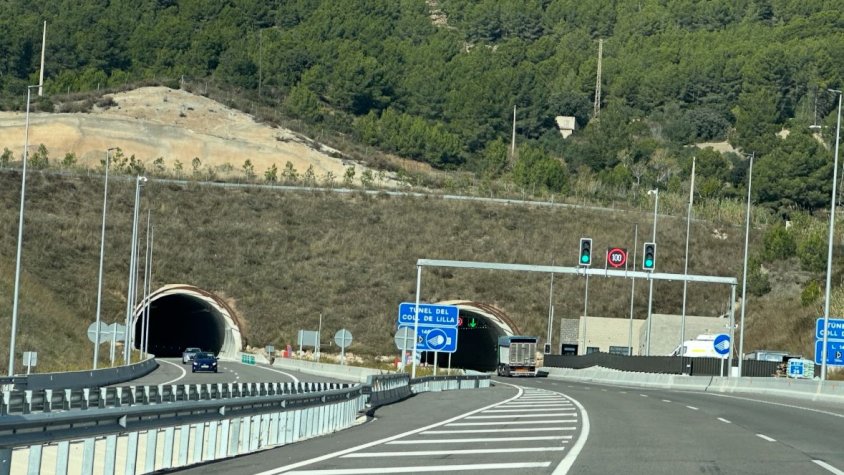 Es redueix un 2,3% el trànsit de vehicles al túnel del Coll de Lilla respecte el primer any de l'obertura