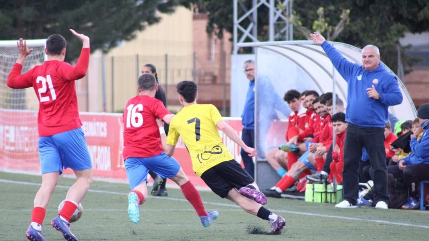 Alberto López dimiteix com a entrenador del CF Montblanc
