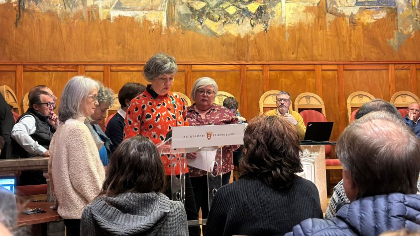 El Ple de Montblanc aprova per unanimitat la moció per reforçar el compromís contra la violència masclista