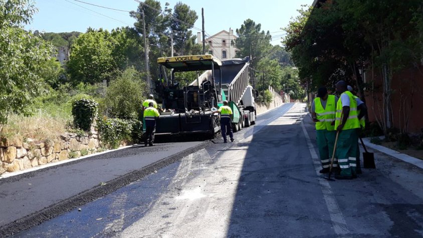 Renovació del paviment a la carretera entre Poblet i les Masies