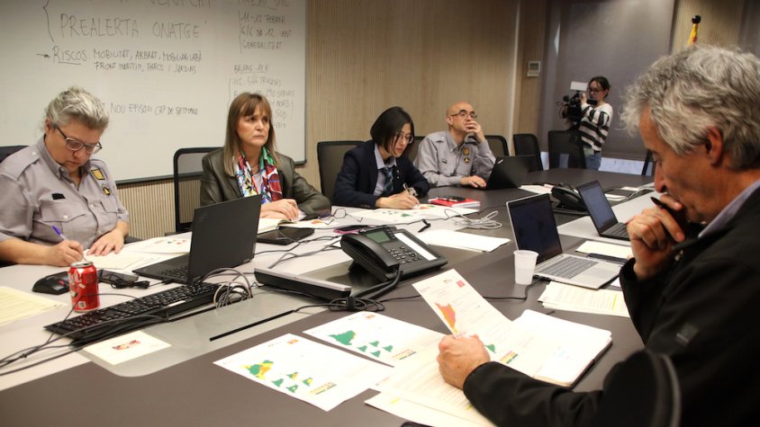 Protecció Civil suspèn l’activitat educativa, universitària i esportiva aquest dijous i també la sanitària no urgent