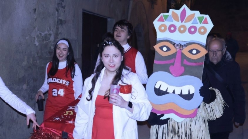 Blancafort omple d'ambient i disfresses amb el seu carnaval