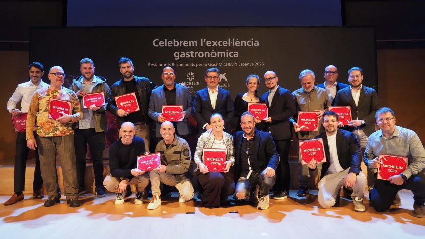 CaixaBank lliura les plaques Michelin als 16 restaurants recomanats de Tarragona