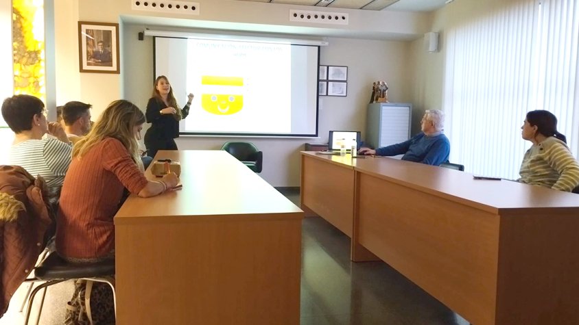 Xerrada sobre comunicació afectiva i efectiva familiar a Sarral