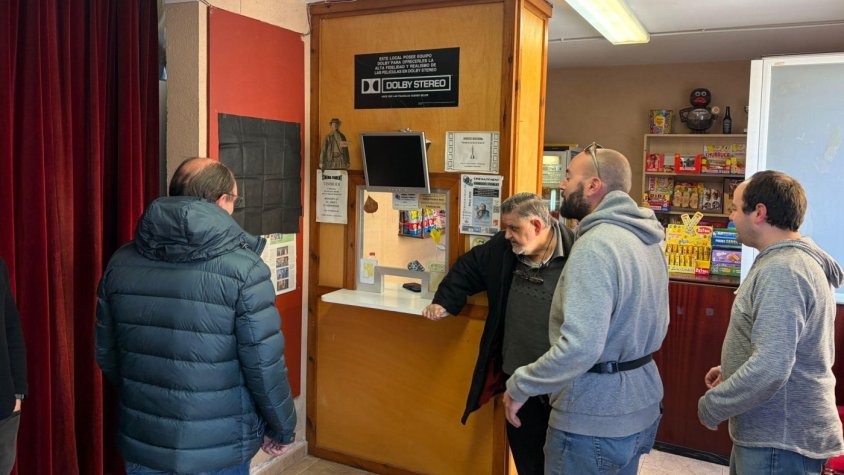 Vimbodí i Poblet reconeix la trajectòria de l’Alfons al capdavant del Cinema Foment