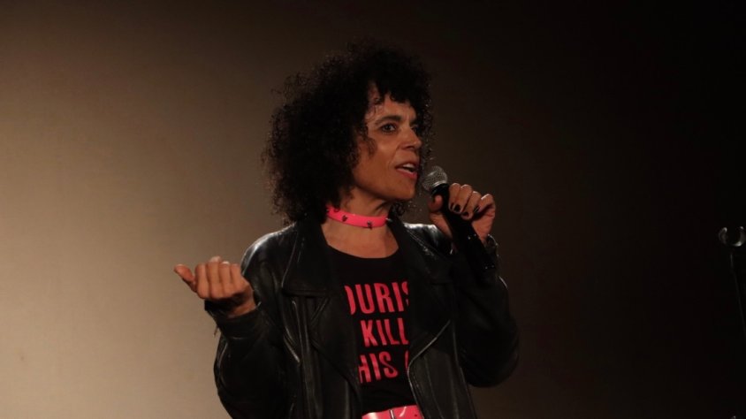 Maria Sherman fa riure l’Espluga amb l’Hora de la Oye Sherman dins Pels Descosits