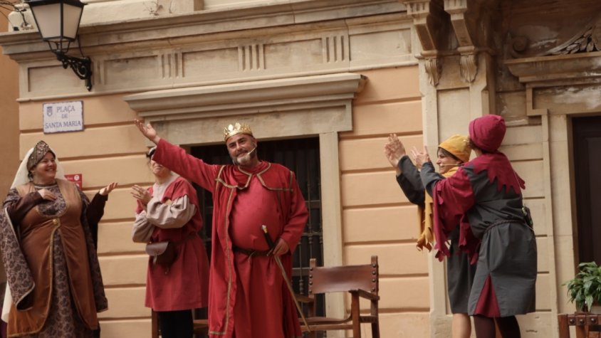 Del combat a la sàtira: els espectacles de petit format expliquen la vida medieval a Montblanc