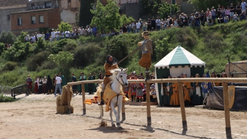 Els Jocs Medievals a cavall coronen un nou cavaller a Montblanc