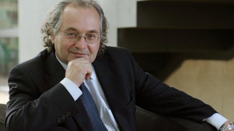 Sans Travé, arxiver de país