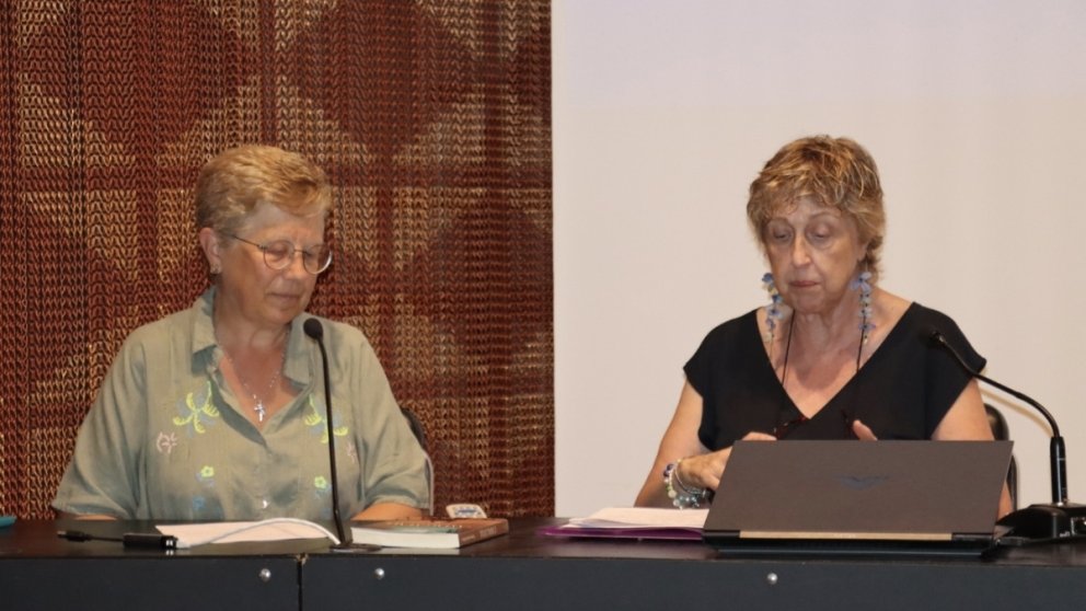 Teresa Duch presenta al Museu Comarcal la novel·la L’Amagatall