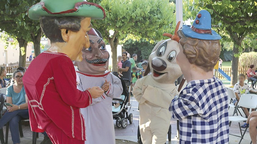 El grup de Nanos de l’Espluga aconsegueix quatre noves persones portadores per a la Festa Major